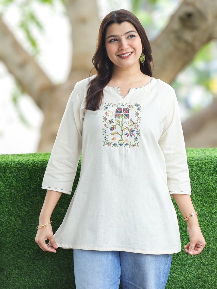 Eiva Shell White Short Kurti