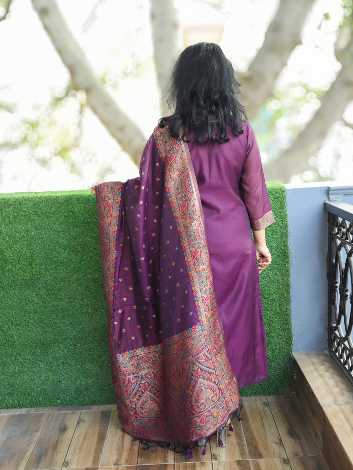 Saheli Wine Purple Round Neck in Jamdani Kashmiri Inspired Chanderi 3 Piece Set