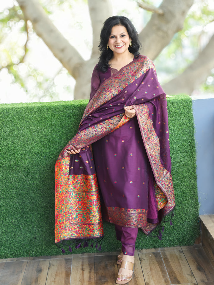 Saheli Wine Purple Round Neck in Jamdani Kashmiri Inspired Chanderi 3 Piece Set