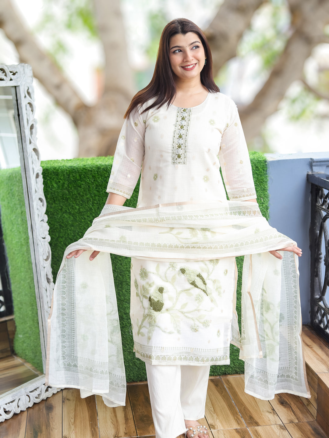 Sofia Off-White Green Bird Kota Doriya 3 Piece Set
