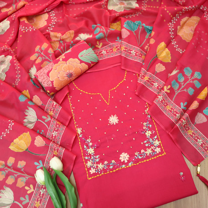 Kashvi Rani Pink Thread Embroidered Yoke Cotton Set
