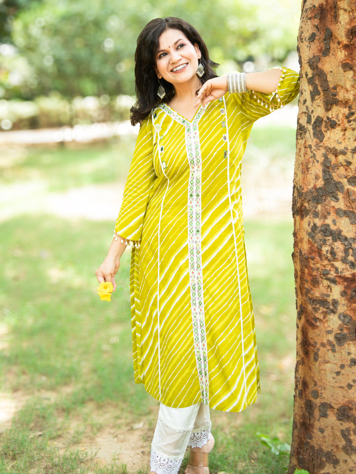 Leher Leaf Green Embroidered Lace Panel Leheriya Cotton Kurti