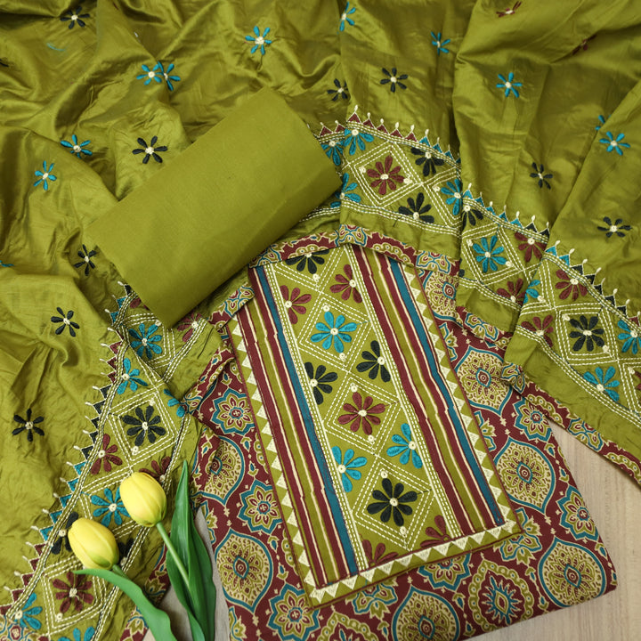 Banjaari Parrot Green Thread Embroidered Yoke on Ajrak Printed Cotton Suit Set