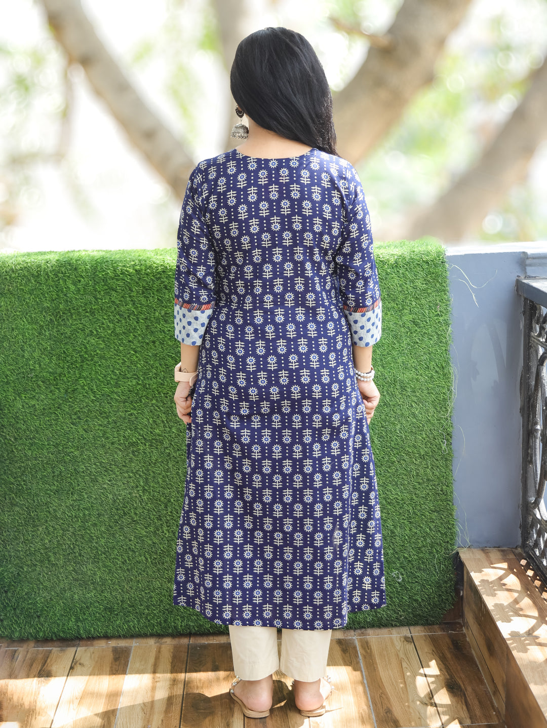 Mohini Navy Blue Gamthi Cotton Kurti