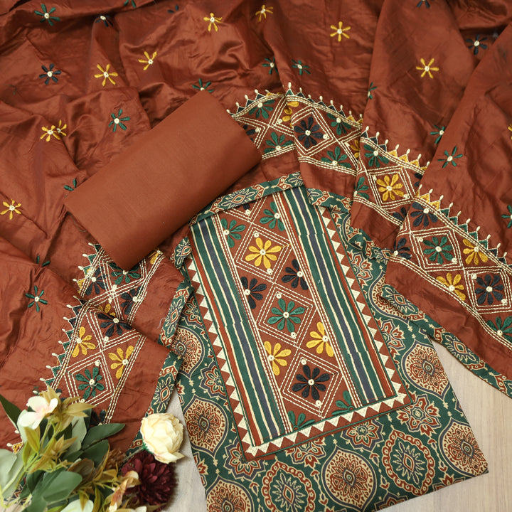 Banjaari Sacramento Green  Thread Embroidered Yoke on Ajrak Printed Cotton Suit Set