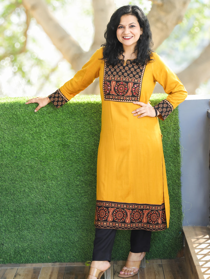 Soniya Beetle Yellow Mirror Work Gamthi Print Yoke Winter Twill Kurti D2
