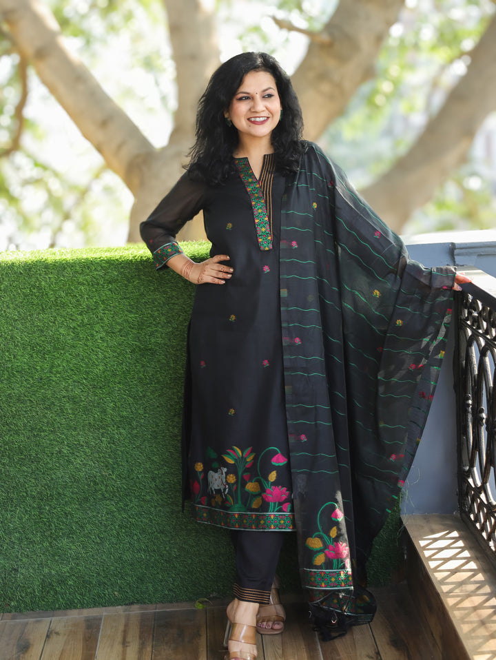 Subhadra Black Ban Collar Running Thread Pichwai Jamdani Chanderi 3 Piece Set