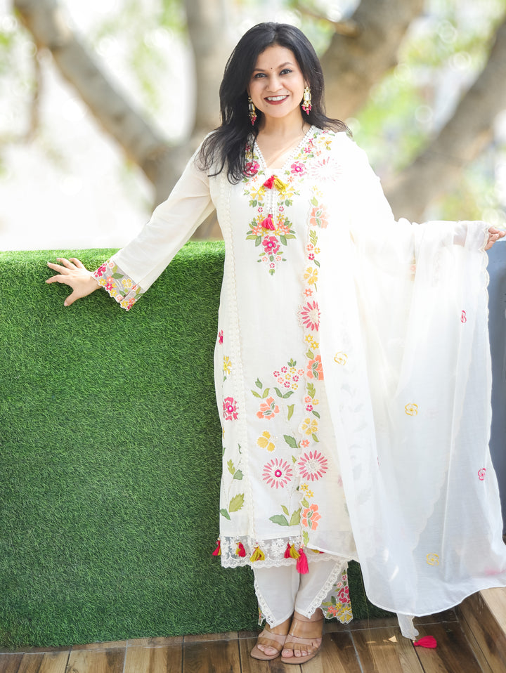 Bella White Mul Cotton 3 Piece Set