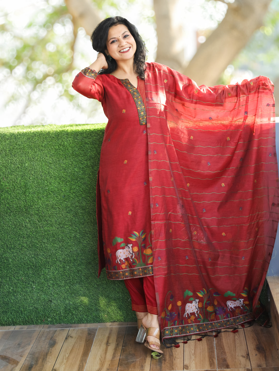 Subhadra Berry Red Collar Running Thread Pichwai Jamdani Chanderi 3 Piece Set