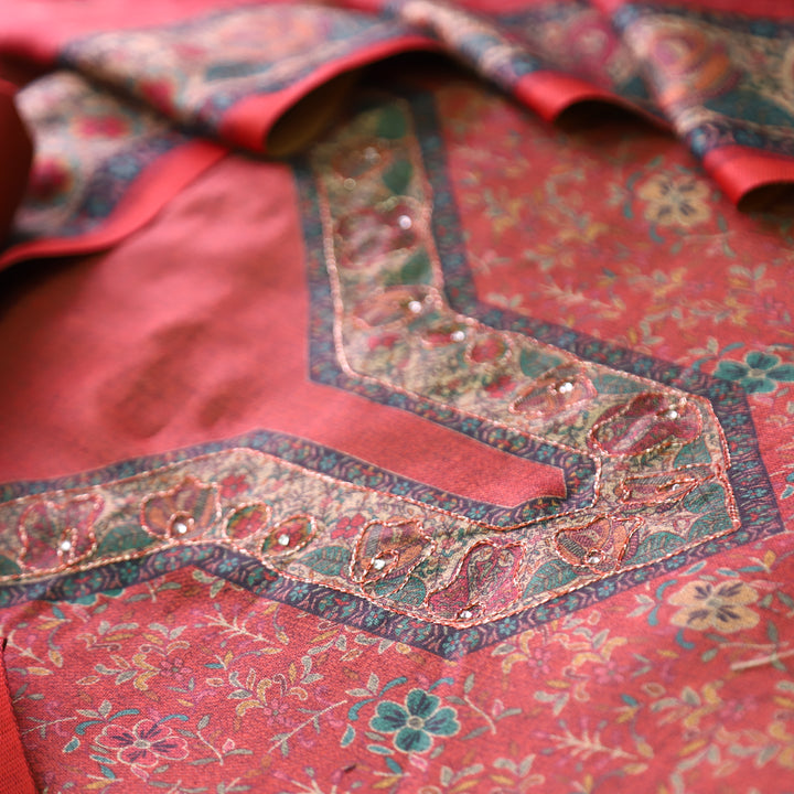 काफिराना Coral Blush Floral Print with Chain Style Zari Semi Pashmina Winter Set