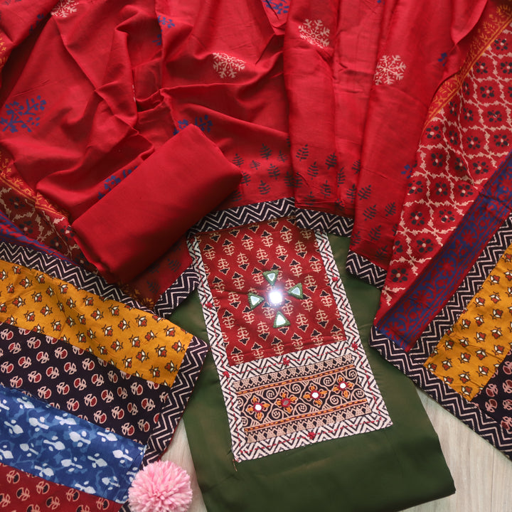 Barsaati Forest Green Kutch Fusion Neck with Mirror Glazed Cotton Suit Set