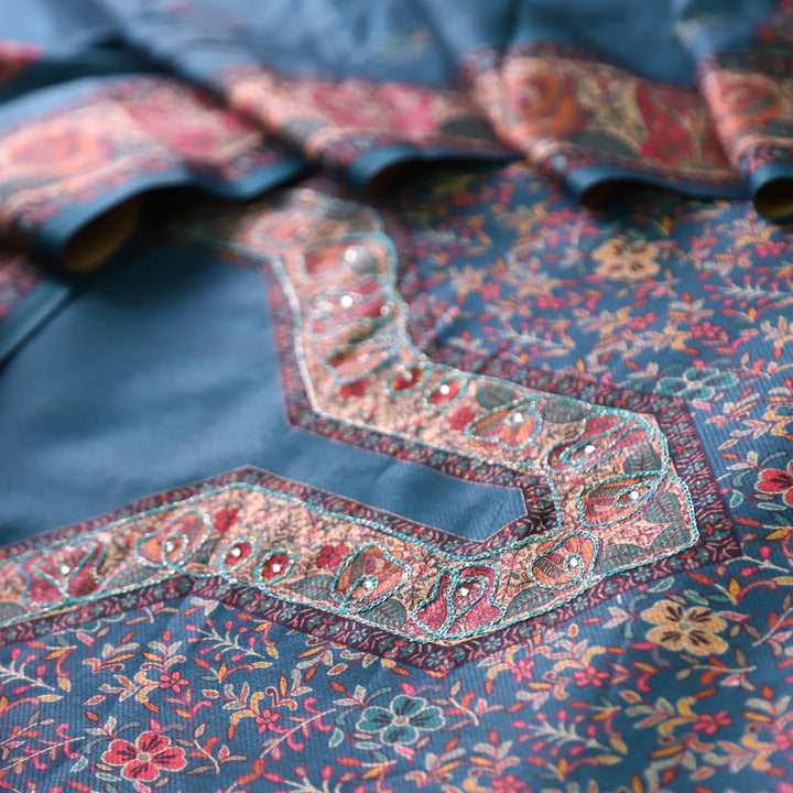 काफिराना Sapphire Blue Floral Print with Chain Style Zari Semi Pashmina Winter Set