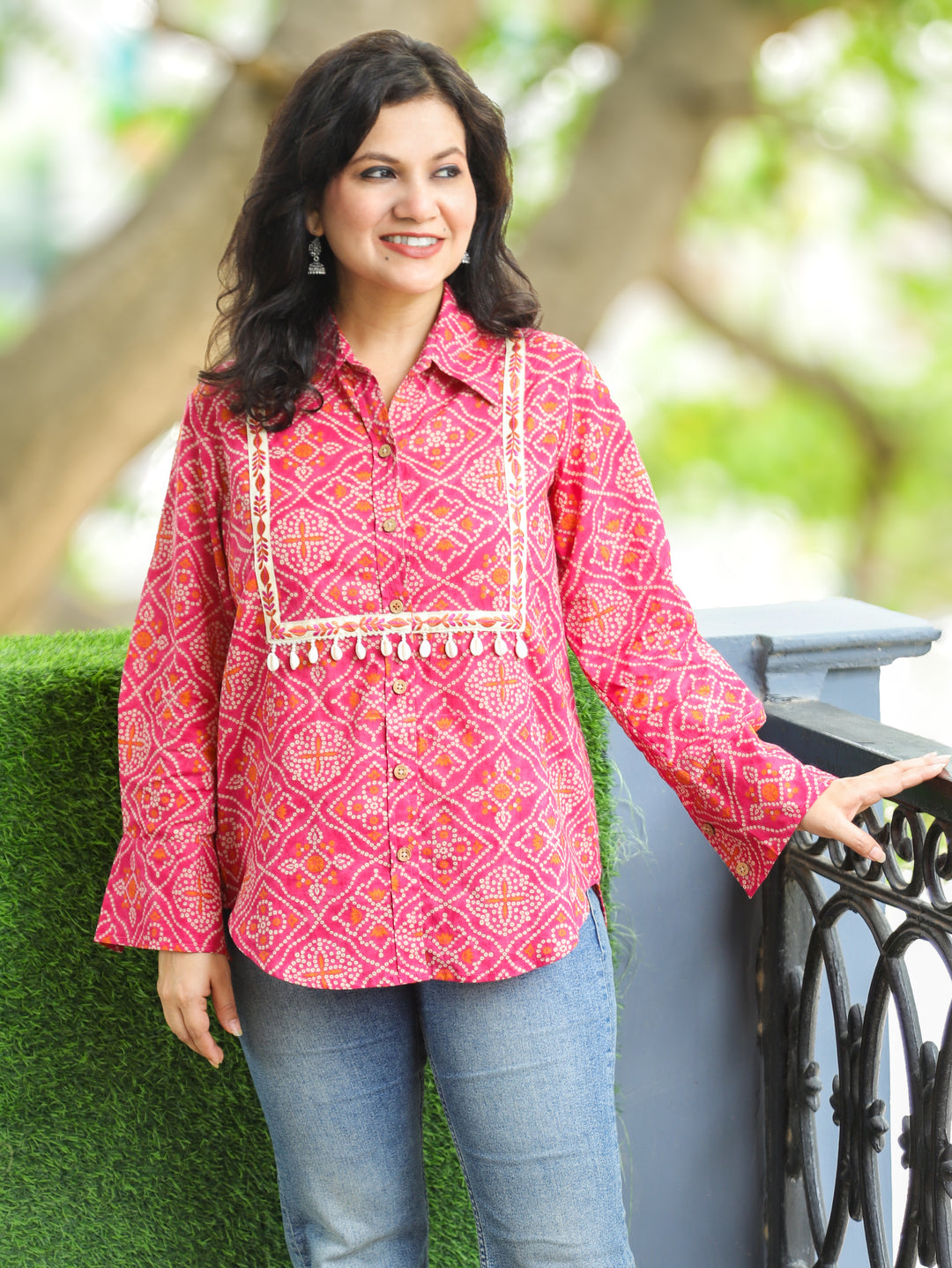 Leher Magenta Pink Shell Work Bandhani Print Shirt