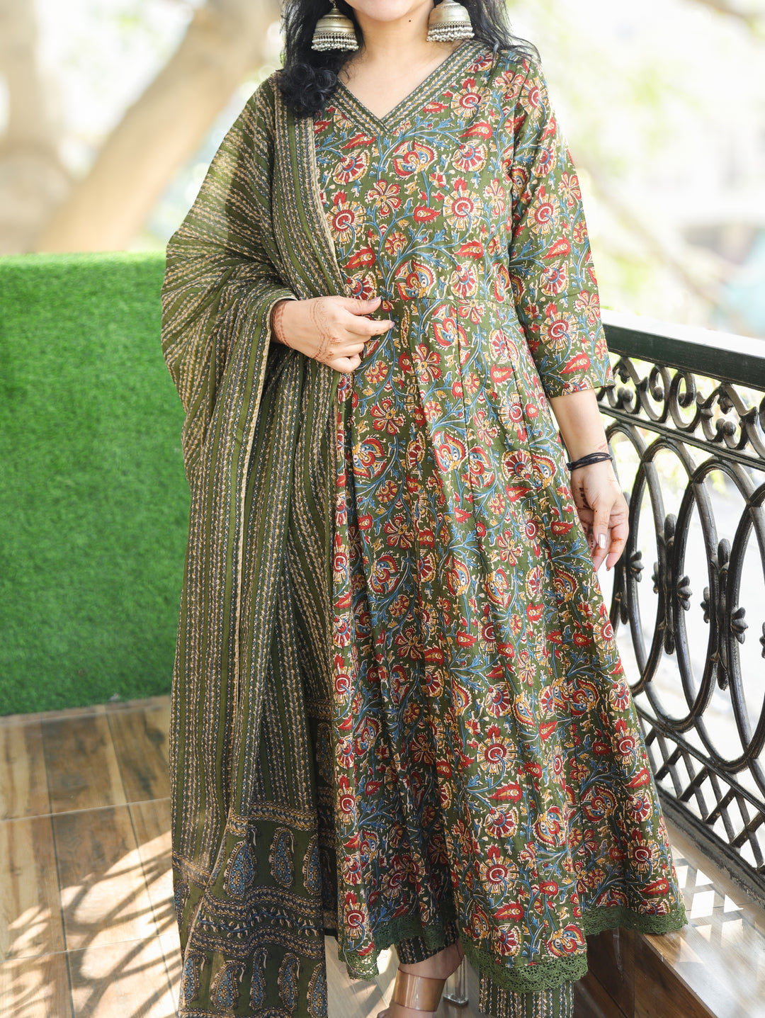 Rohini Grass Green V Neck Kalamkari Printed Anarkali Cotton 3 Piece Set