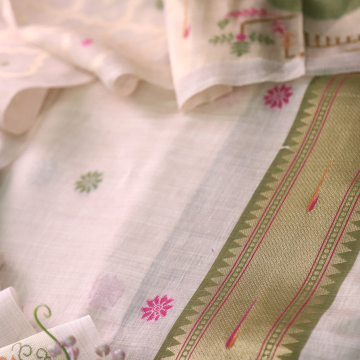 Kakashi Skin Beige with Grass Green Mangalgiri Hem Zari Weaved Jamdani Chanderi Set