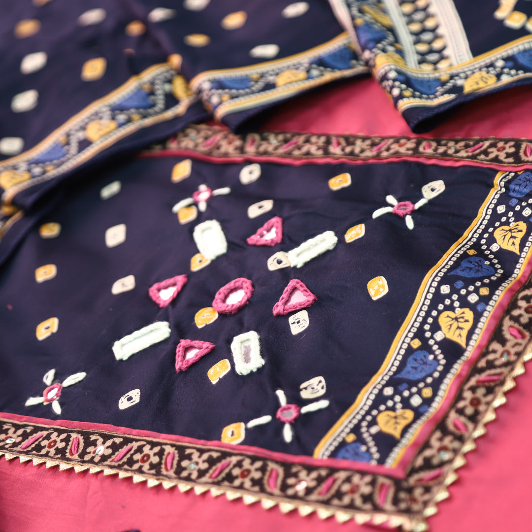 Nigahein Mauve Blush Mirror Work Neck Mashru Patch Glazed Cotton Suit Set