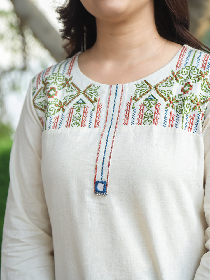 Riya Shell White Short Kurti