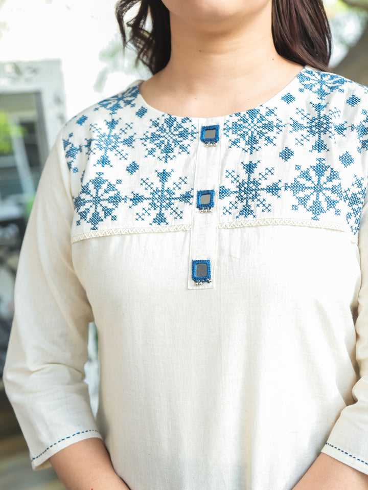 Ella Shell White Short Kurti