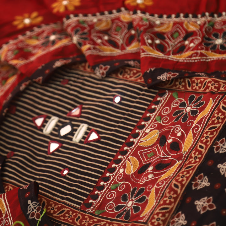 Khairiyat Paint Black Kutch Neck Work with Mirror Cotton Suit Set