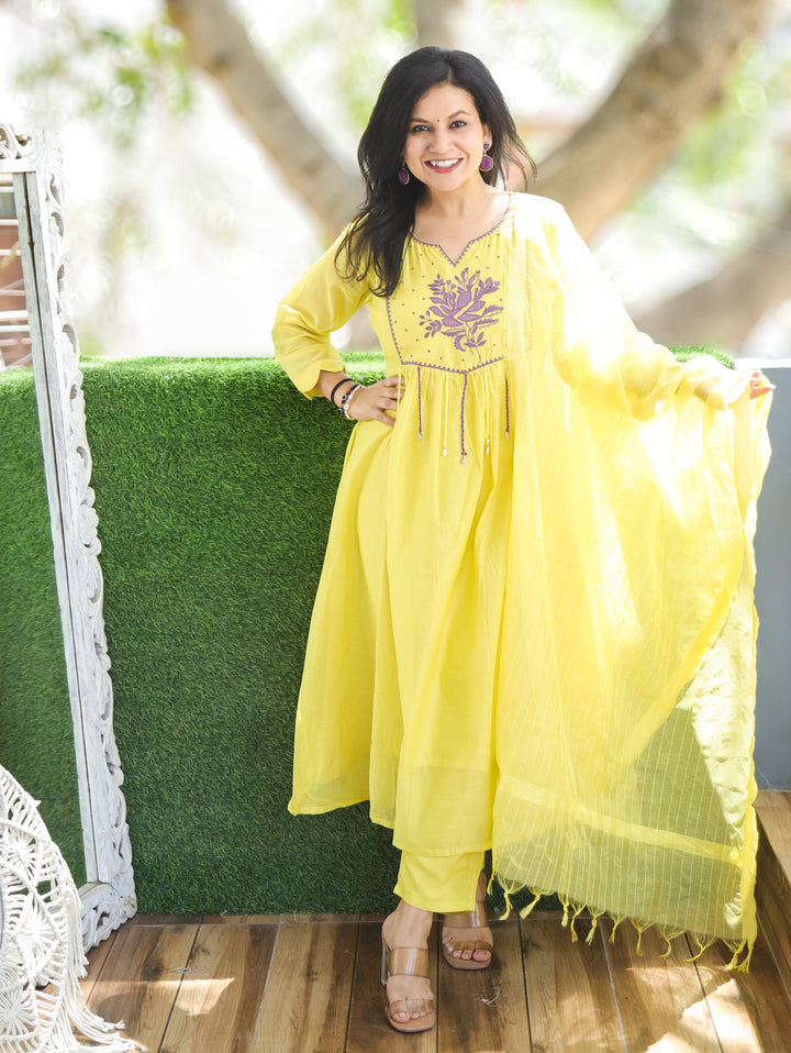 Diana Butter Yellow Applique Mul Chanderi 3 Piece Set