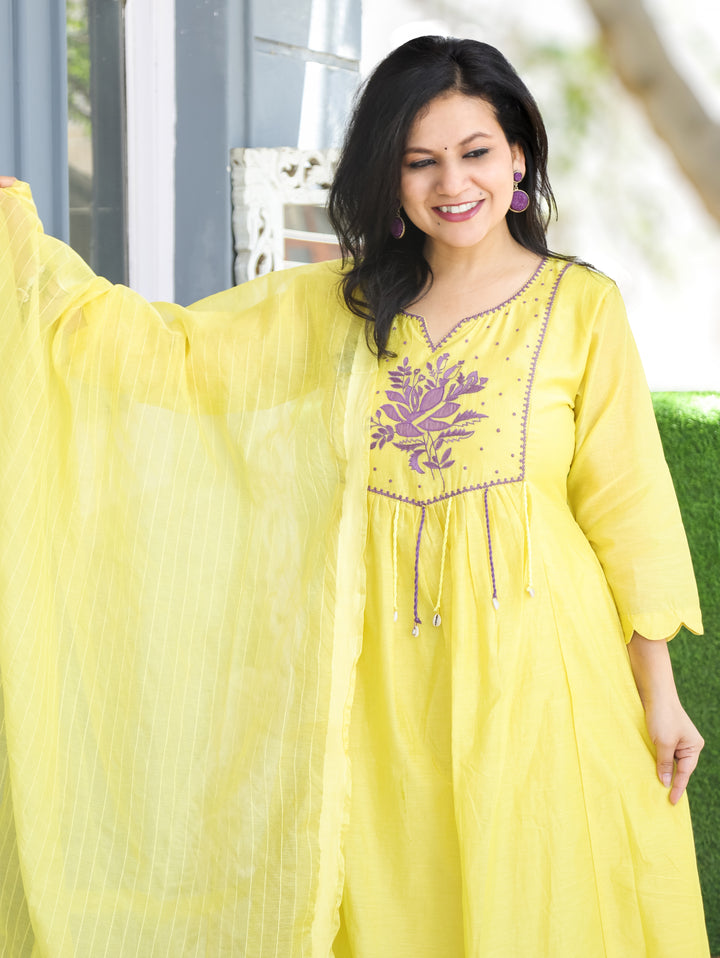 Diana Butter Yellow Applique Mul Chanderi 3 Piece Set