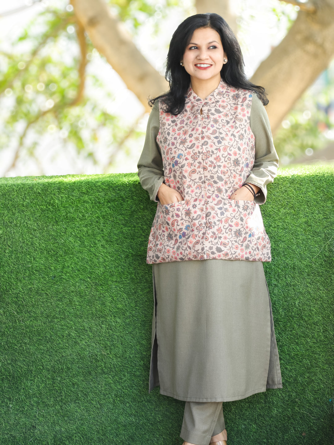 Saanvi Beige with Hazel Kanni Printed Semi Pashmina Jacket with Pocket