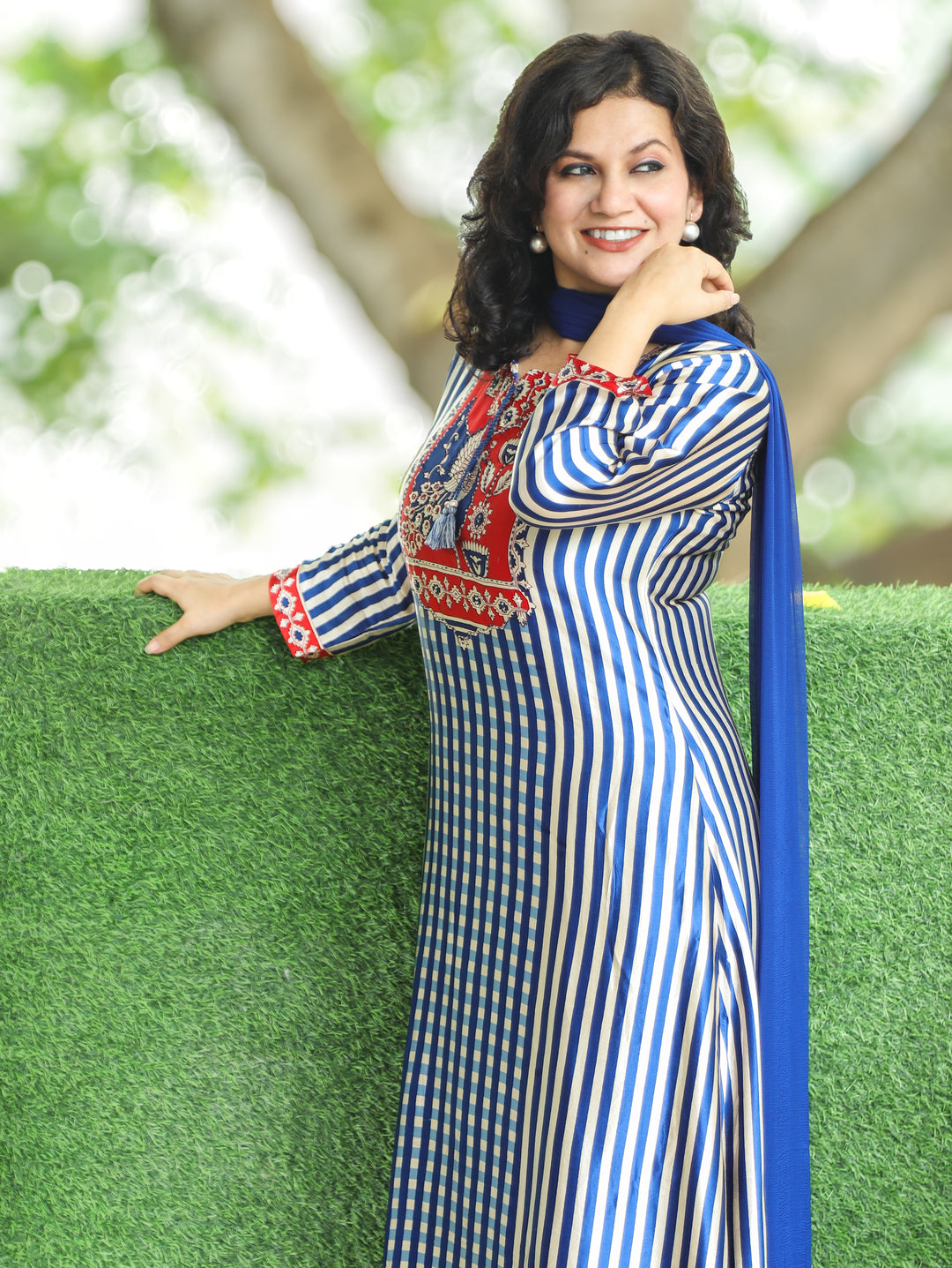 Bilori Blue Peacock Printed Yoke Gajji Silk 3 Piece Set