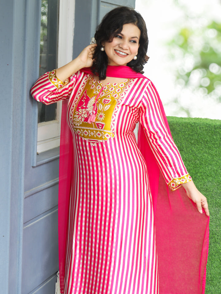 Bilori Pink Peacock Printed Yoke Gajji Silk 3 Piece Set