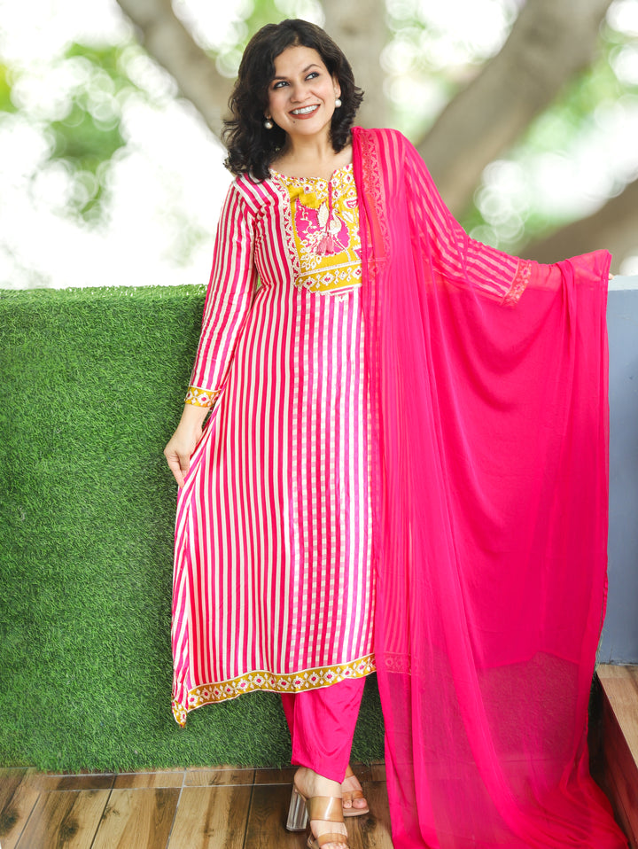 Bilori Pink Peacock Printed Yoke Gajji Silk 3 Piece Set