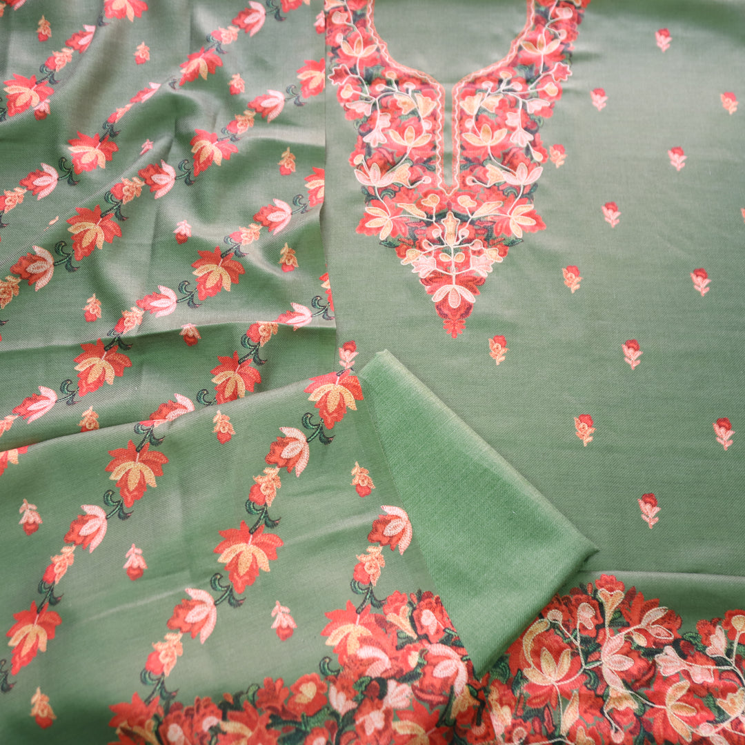 तमन्ना Sage Green Balanced By Floral Printed and Aari Work Semi Pashmina Winter Set