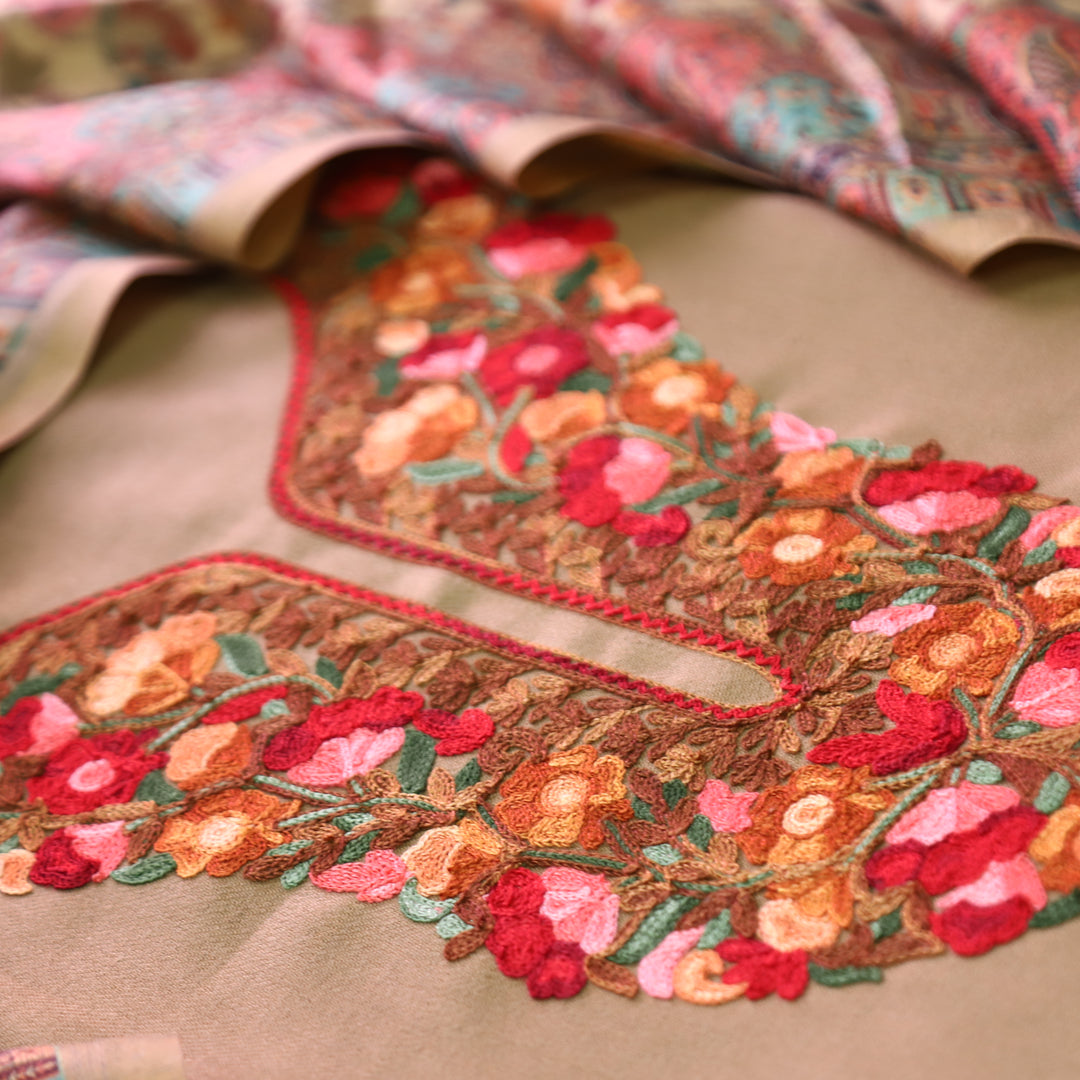 रूपसिद्धि Sand Beige Aari Style Thread Embroidery Work Semi Pashmina Winter Set