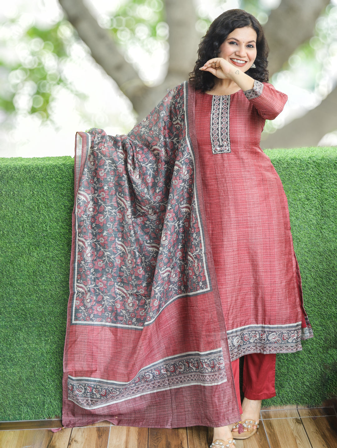 Sushma Barn Red Mirror Work Patch Raw Silk 3 Piece Set