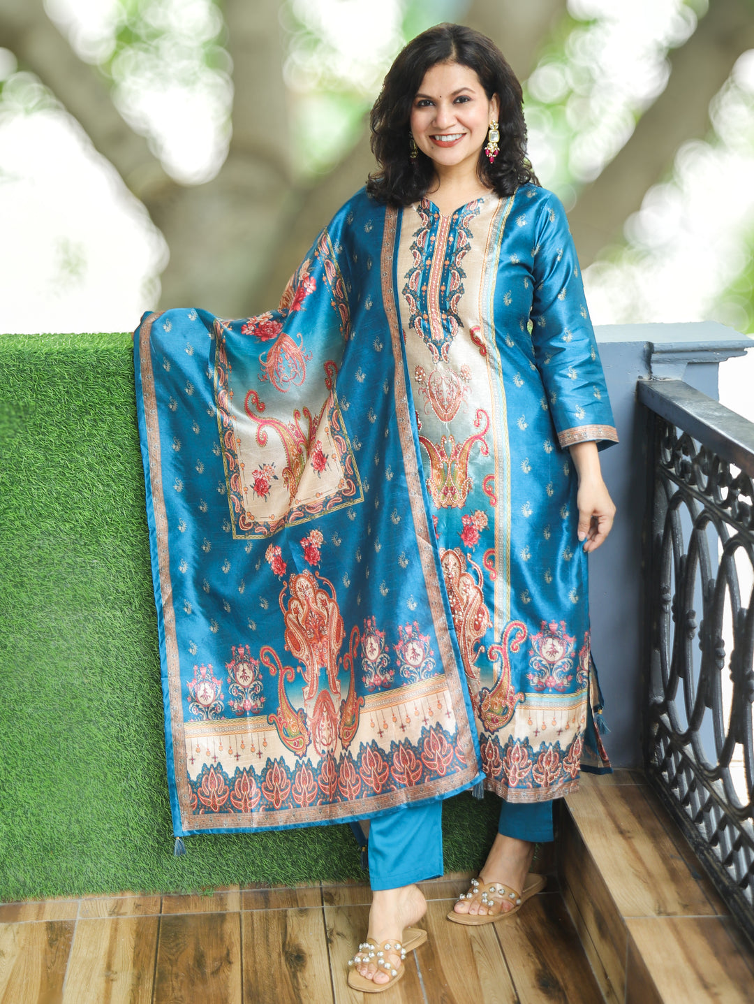 Geet Royal Blue Paisley Panel Printed Raw Silk 3 Piece Set