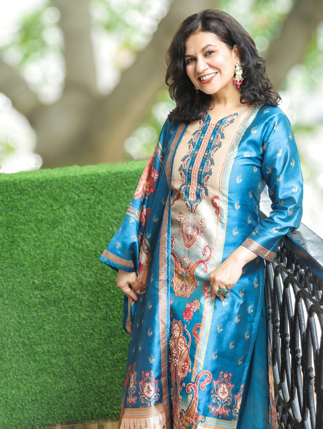 Geet Royal Blue Paisley Panel Printed Raw Silk 3 Piece Set