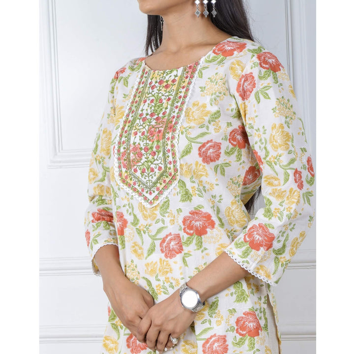 White Floral Embroidered Cotton Kurti