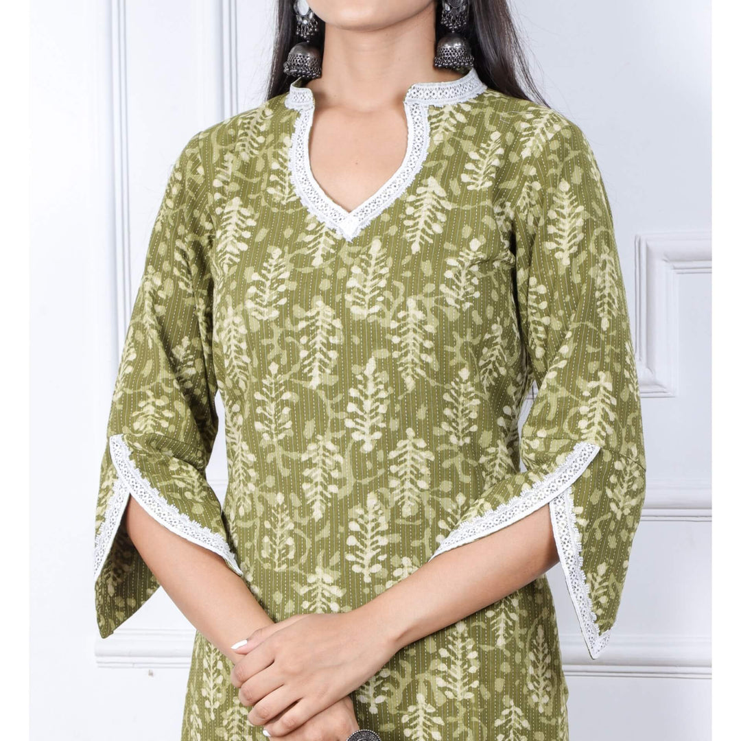 Heena Green Dabu Work Kantha Cotton Kurti