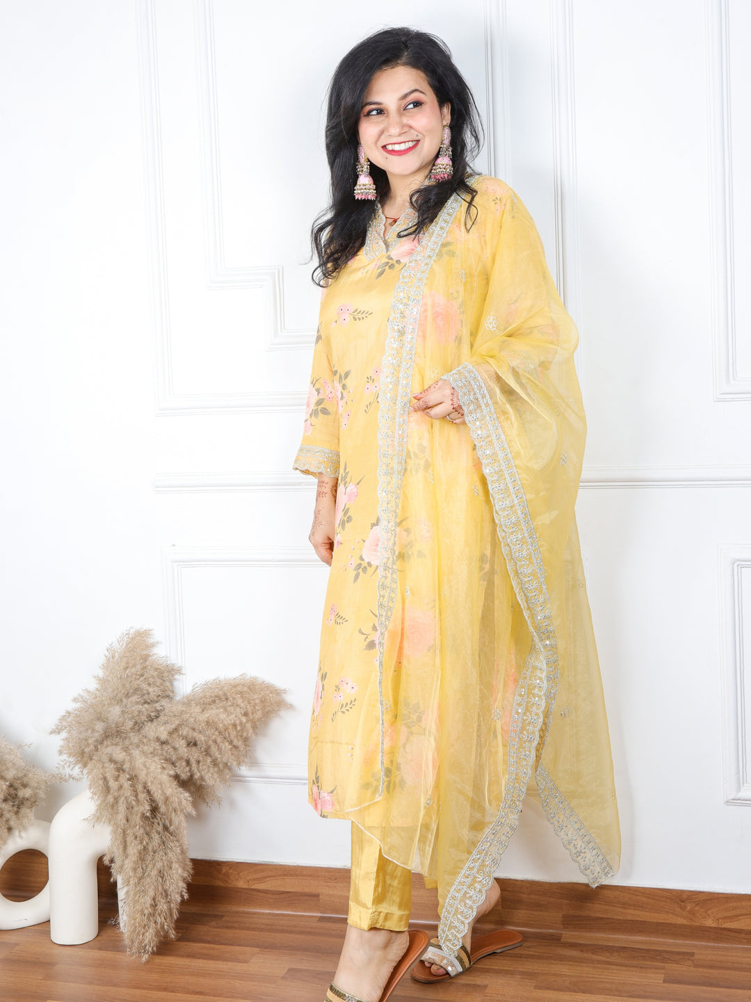 Zaalima Buttermilk Yellow Floral Print Muslin Top with Organza Dupatta 3 Piece Set