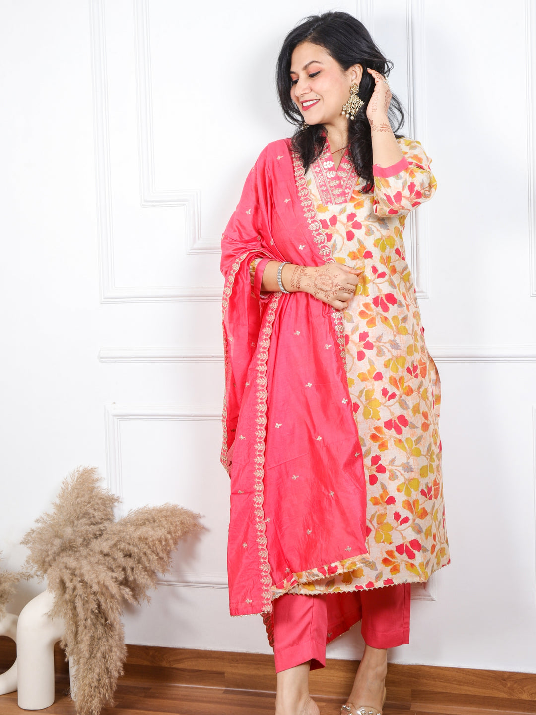 Zaalima White and Pink Floral Printed Muslin Top with Dupatta 3 Piece Set