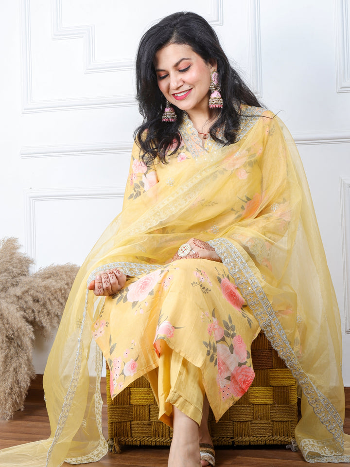 Zaalima Buttermilk Yellow Floral Print Muslin Top with Organza Dupatta 3 Piece Set