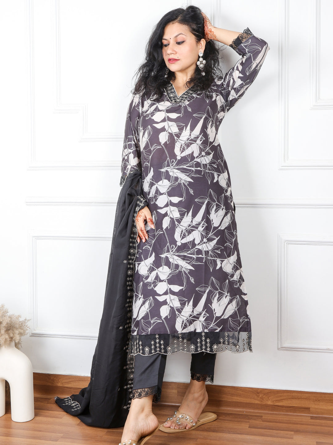 Dilchaspi Ebony Black V Neck Muslin Top with Organza Dupatta 3 Piece Set