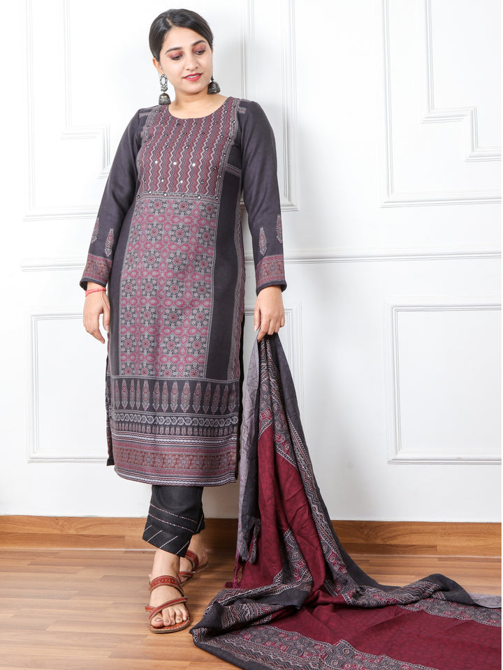 Faryaad Deep Black Ajrak Print Semi Pashmina Top and Dupatta