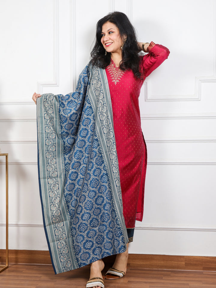 Pathjhad Magenta Purple Zari Embroidery V Neck Chanderi Silk 3 Piece Set