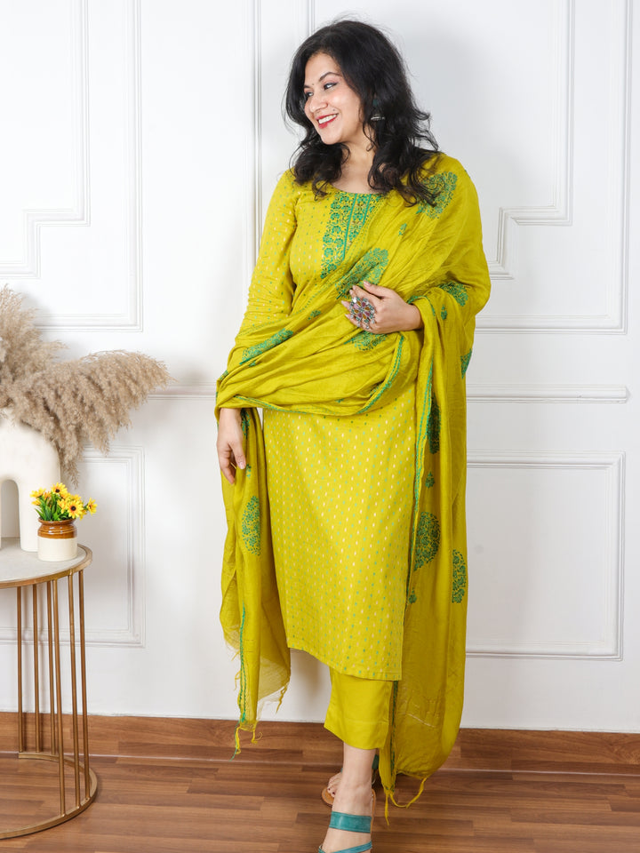 Shabaab Corn Yellow Thread Work Neck Cotton Dobby Suit 3 Piece Set