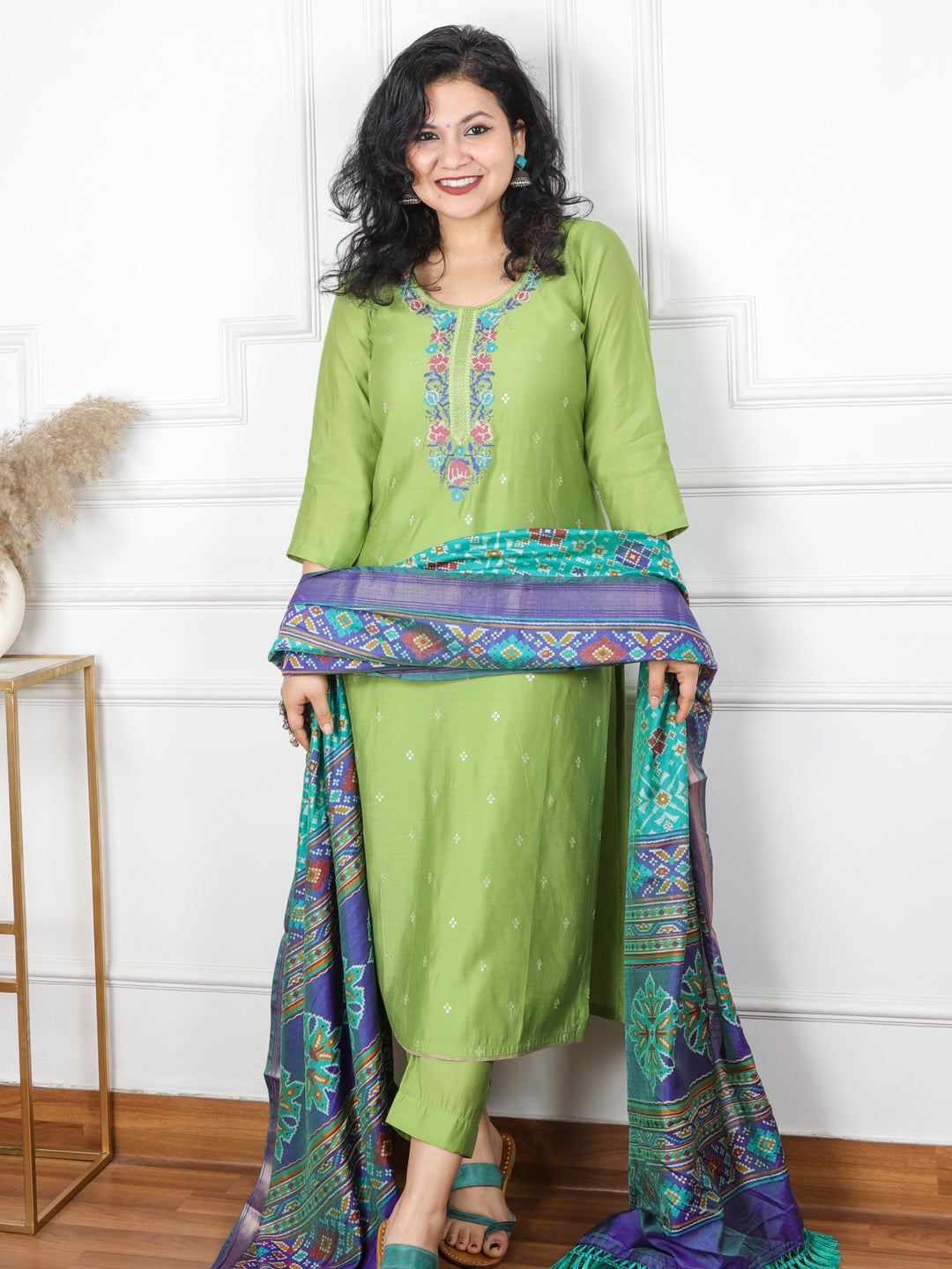 Rubiya Parrot Green Cross-Stitch Embroidered Neck Modal Suit 3 Piece Set