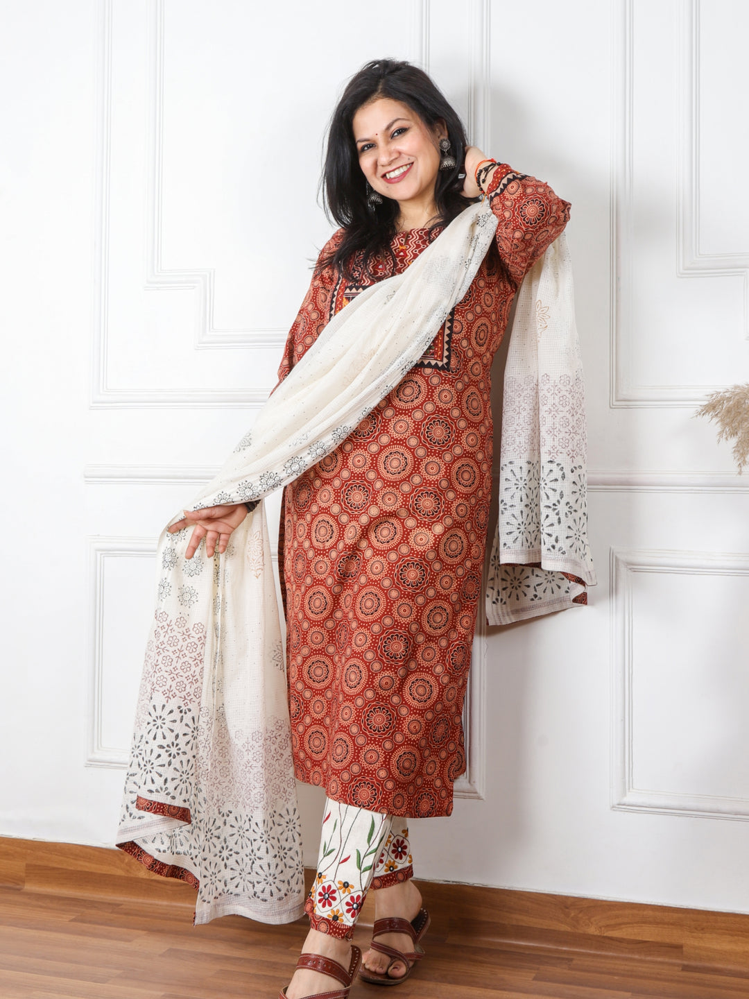 Chaahat Barn Red Kutch Mirror Neck Work Print Cotton 3 Piece Set D1