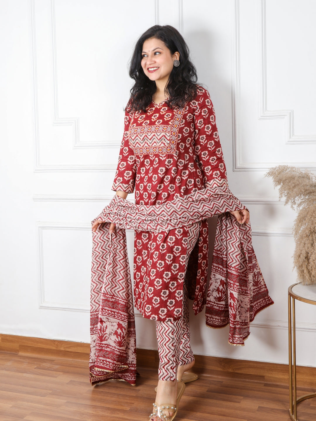 Ghoomar Rust Red Kutch Embroidery Neck Mirror Work Print Cotton 3 Piece Set D4