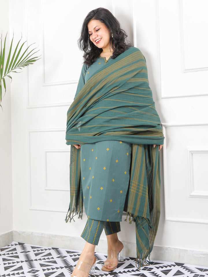 Rivaish Forest Green All Over Thread Weaved Handloom Cotton 3 Piece Set