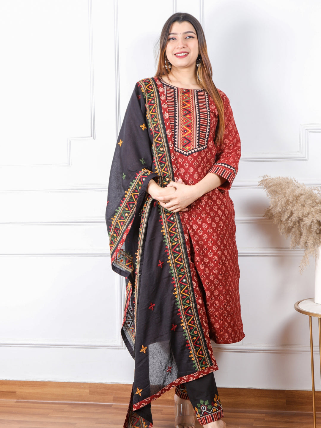 Chaahat Barn Red Kutch Mirror Neck Work Print Cotton 3 Piece Set D4