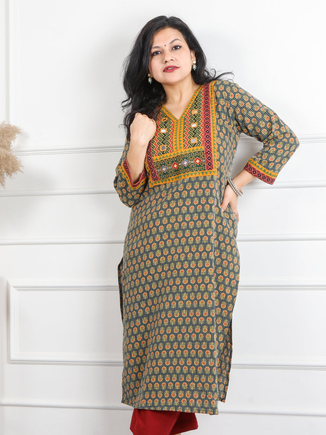 Ruhani Green Mirror V Neck Kutch Embroidery Ajrak Print Cotton Kurti-D3