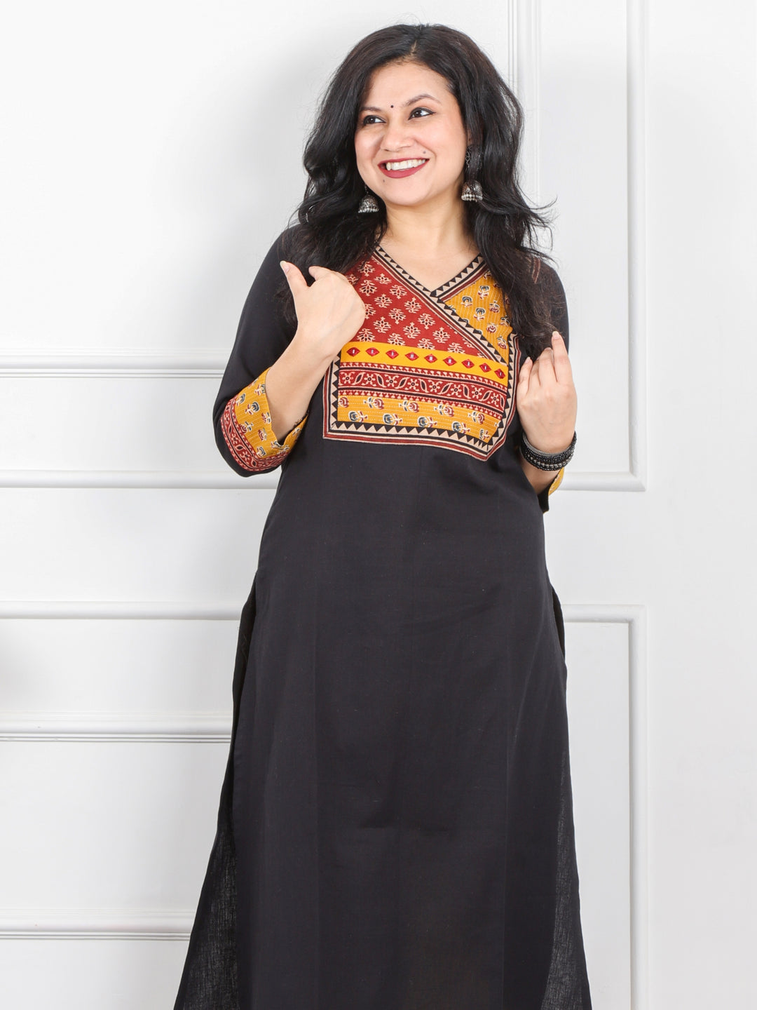 Shaayraana Midnight Black Kutch Fusion Work Cotton Flex Kurti-D1